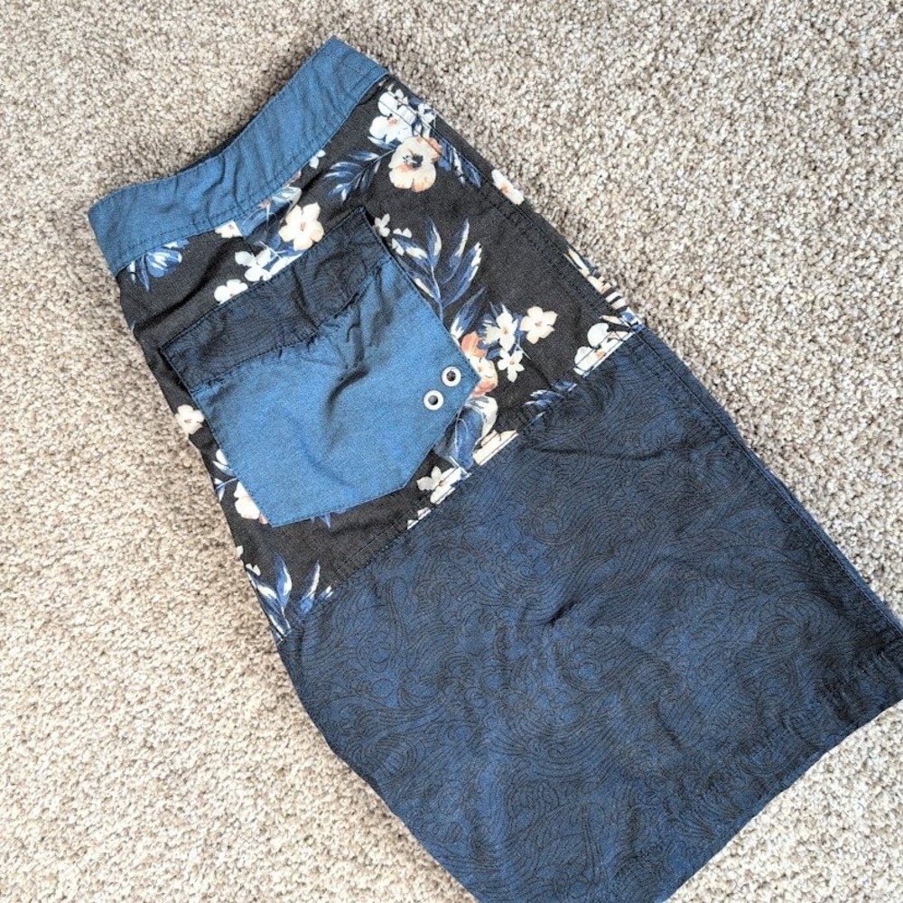 Freeworld Men's Floral‎ Swim Trunks Board Shorts Drawstring Pocket Blue Size 30